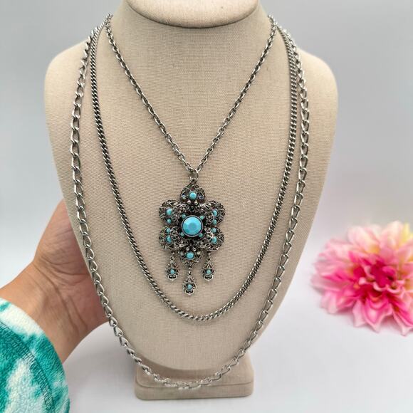 Vintage Ornate Filigree Floral Pendant Multistrand Necklace 60s 70s Statement - Picture 2 of 11